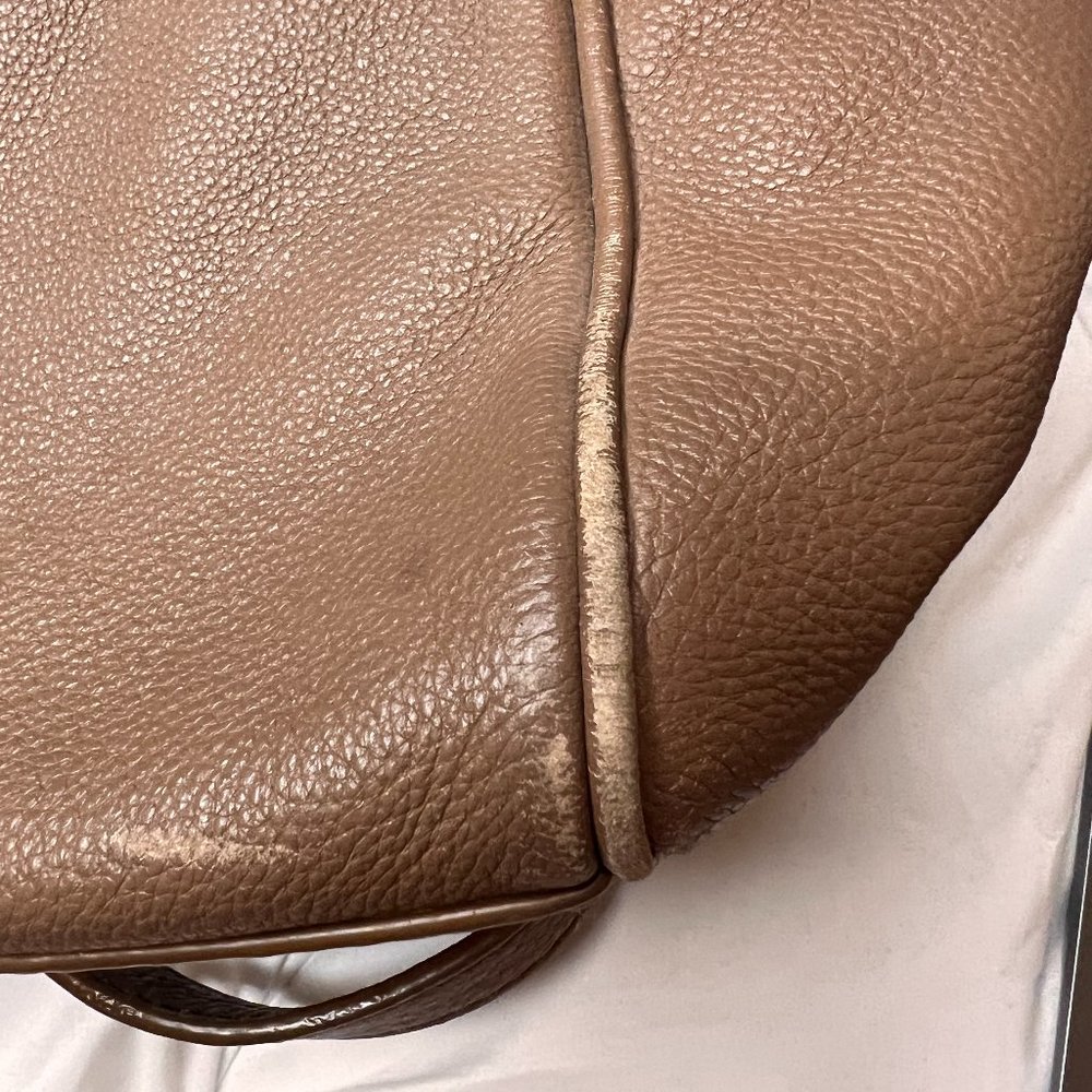 MARC by Marc Jacobs Too Hot to Handle Bentley Zip Satchel Bag - Picture 11 of 13
